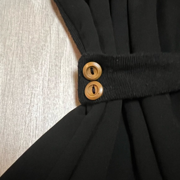 Black Button Detail Cardigan - Picture 2 of 2